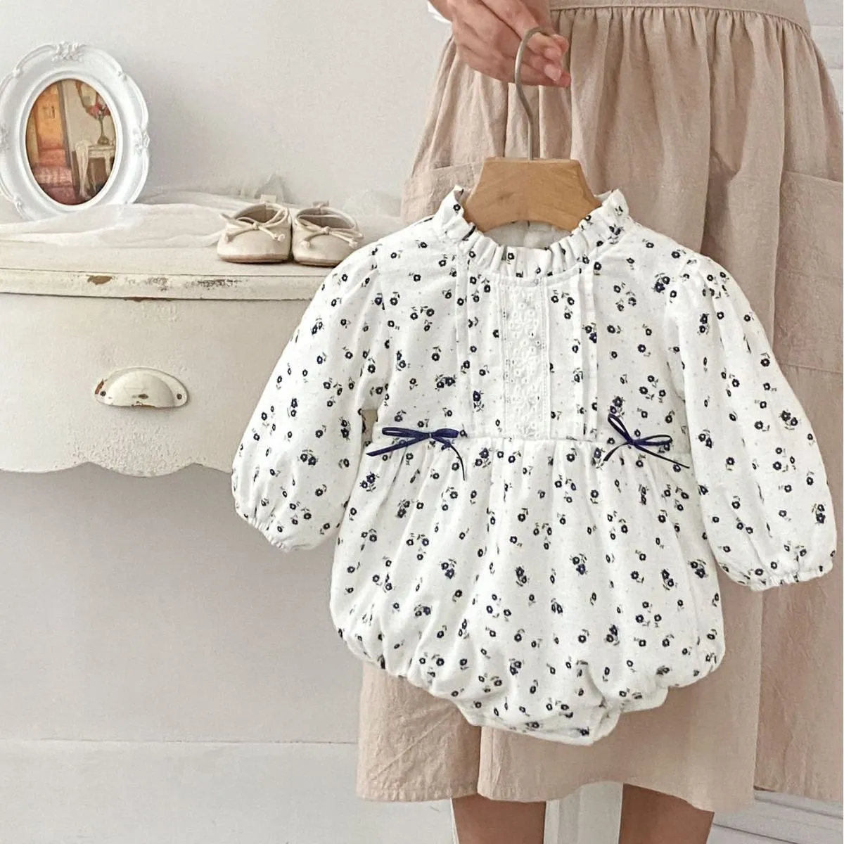 Baby Girls Flower Print Rompers Wholesale 231019143