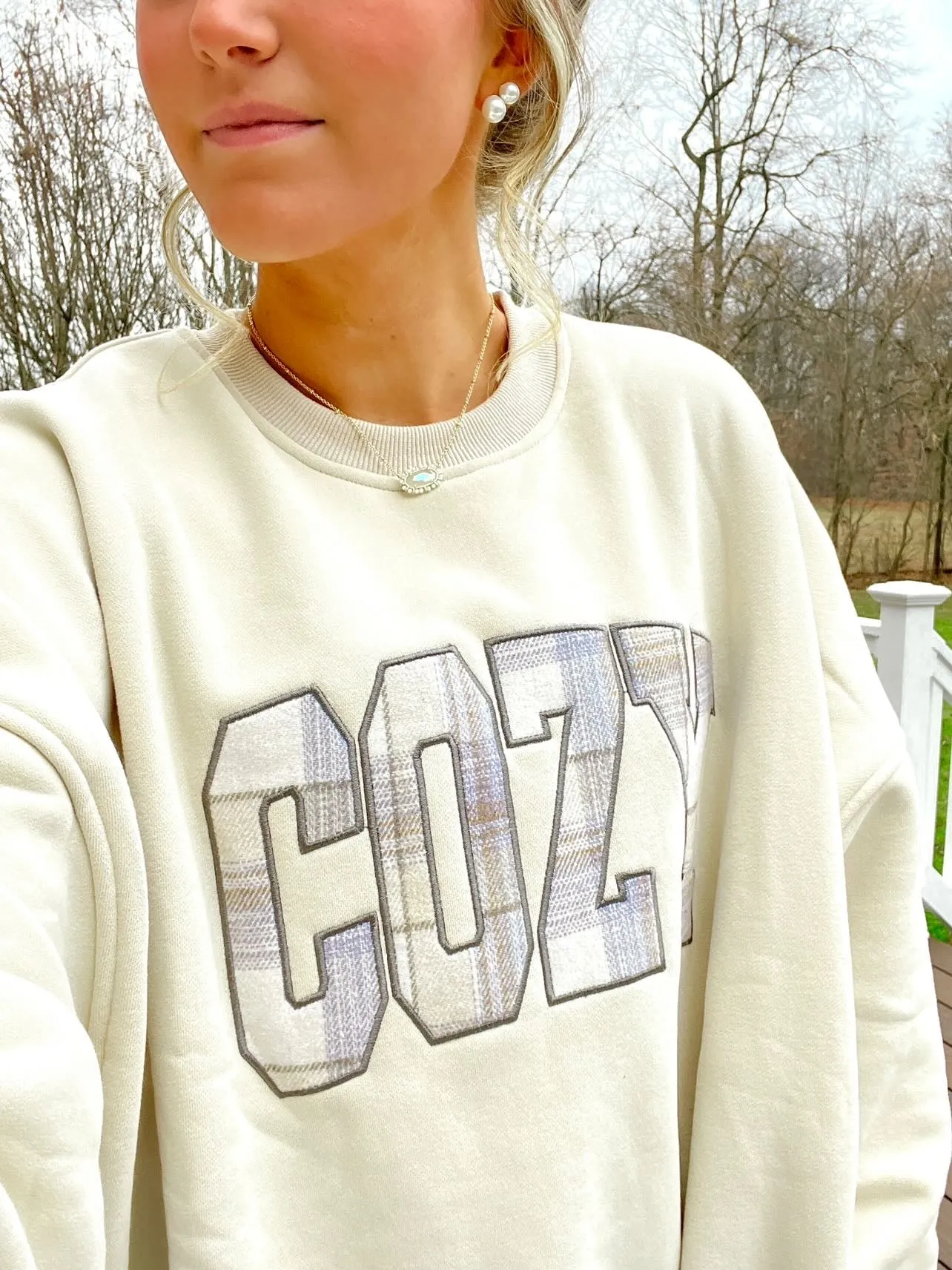 Cozy Embroider Flannel Fabric Sweatshirt