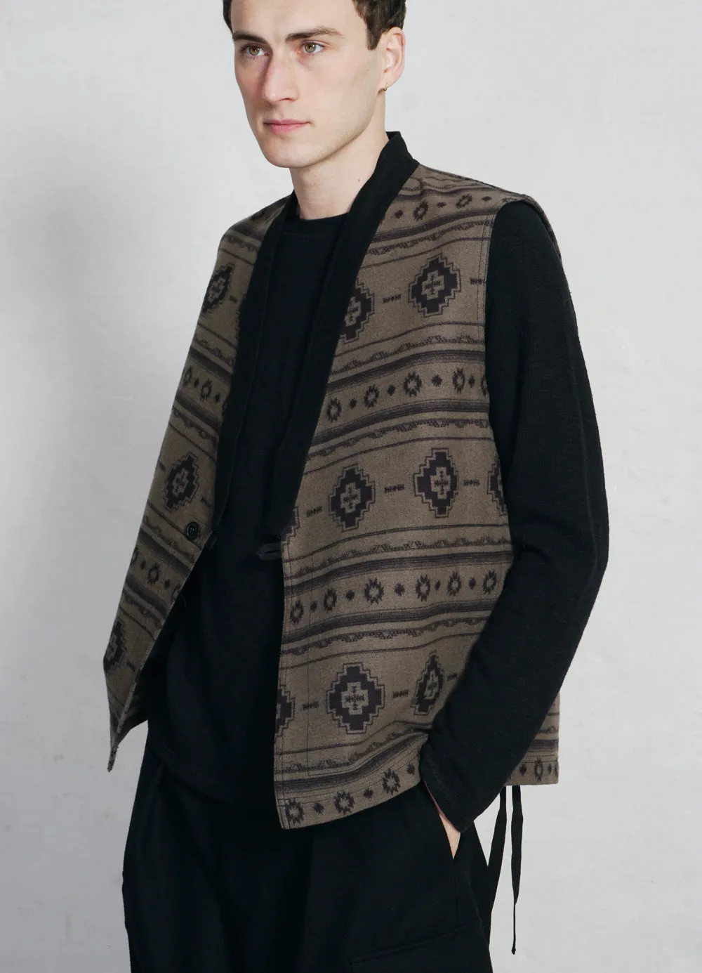 HAUK | Eastern Waistcoat | Inca Black